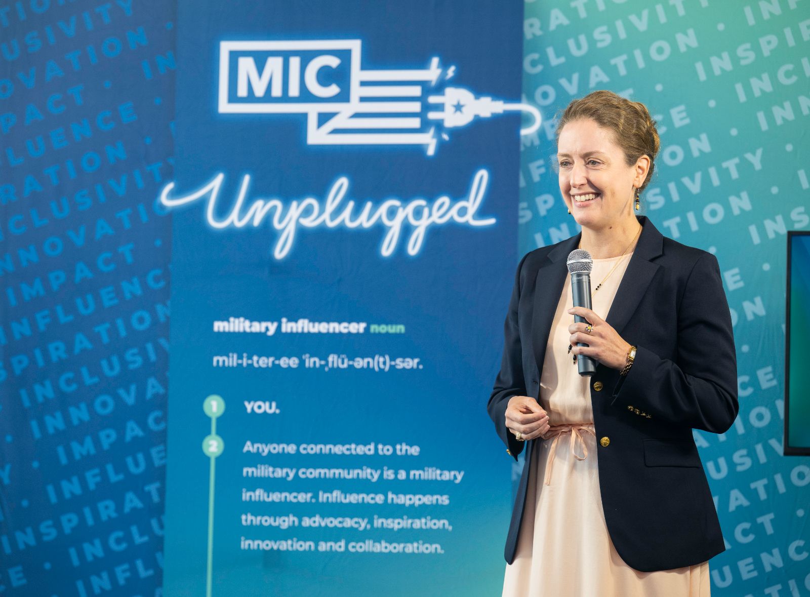 Speaker presenting at MIC Unplugged